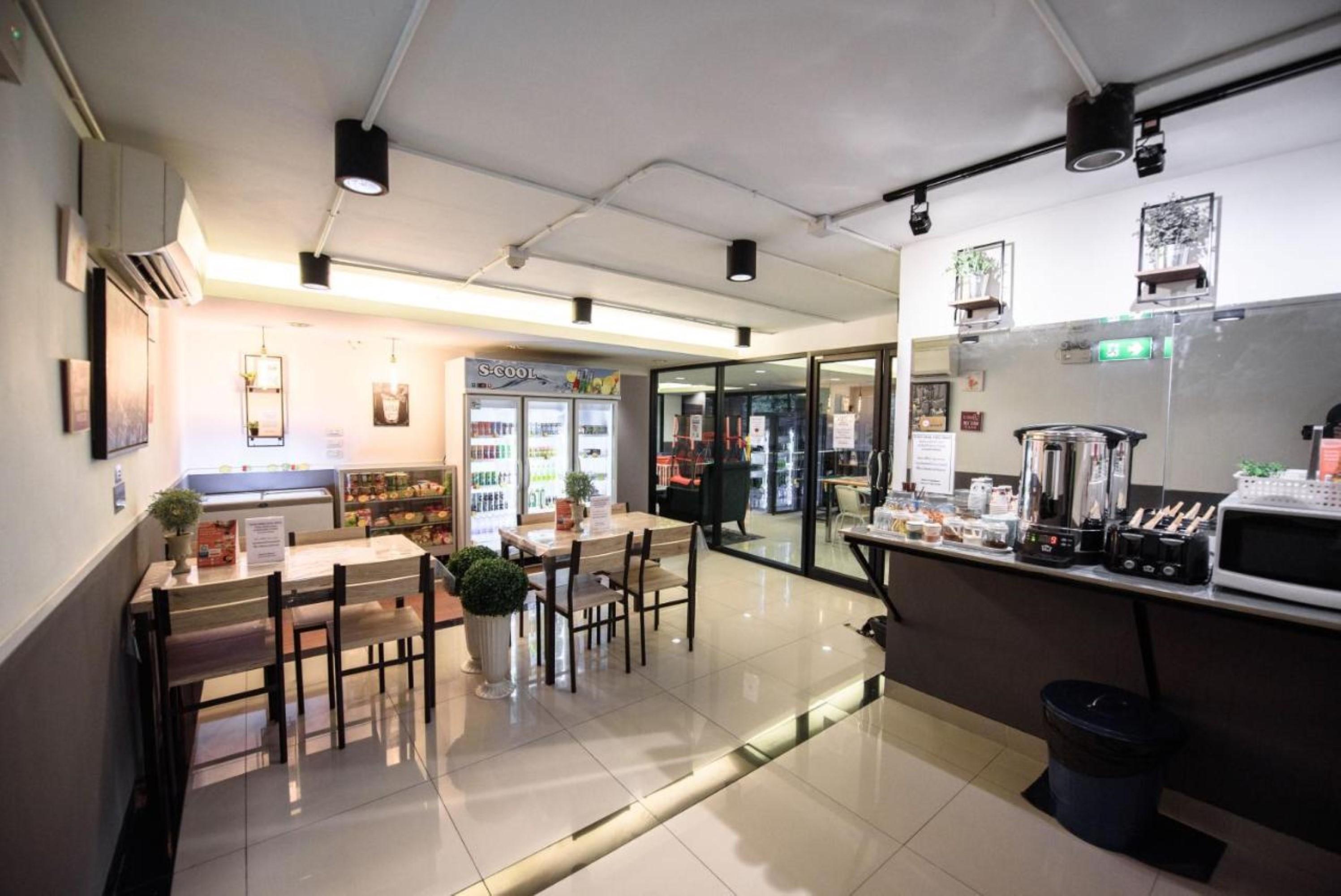 โรงแรม 48 เมโทร กรุงเทพมหานคร ภายนอก รูปภาพ